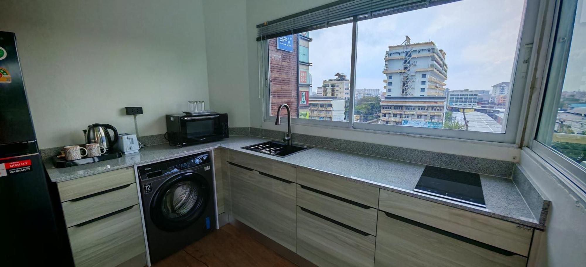Condo Express View Talay 6 Pattaya Extérieur photo