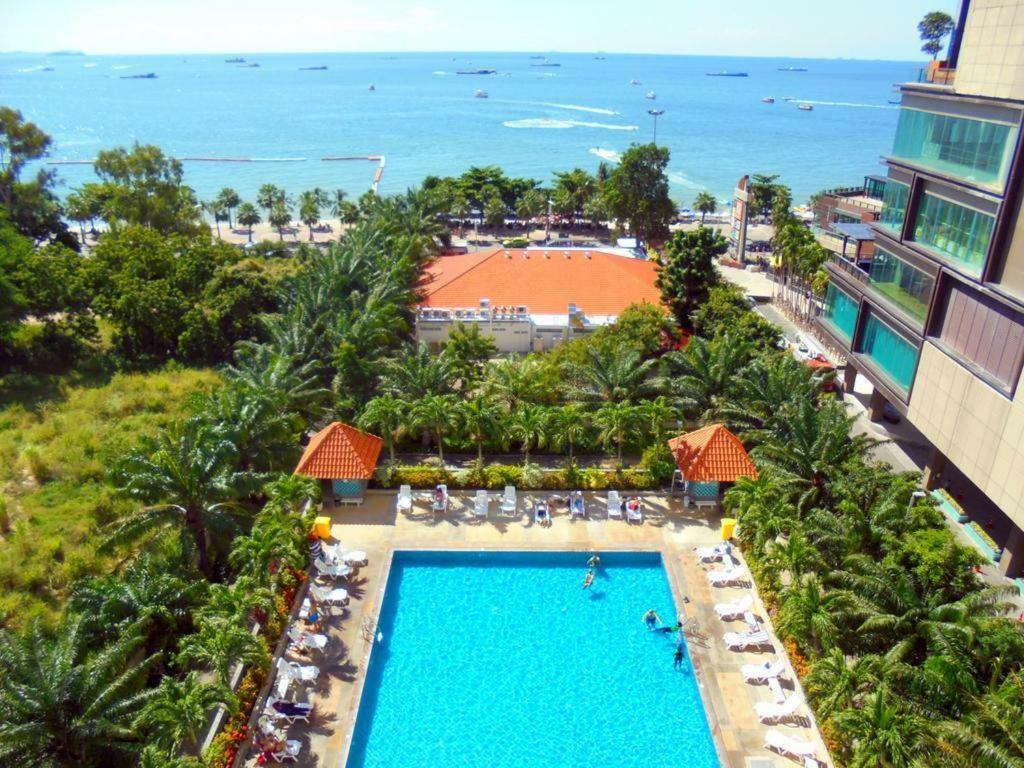 Condo Express View Talay 6 Pattaya Extérieur photo